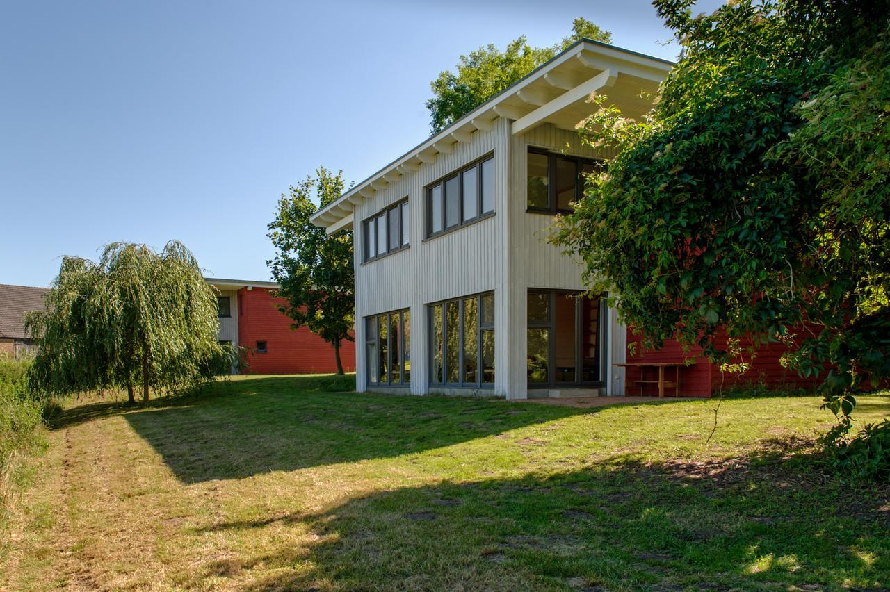 Basiskulturfabrik Oeko-Hotel Neustrelitz Exterior photo